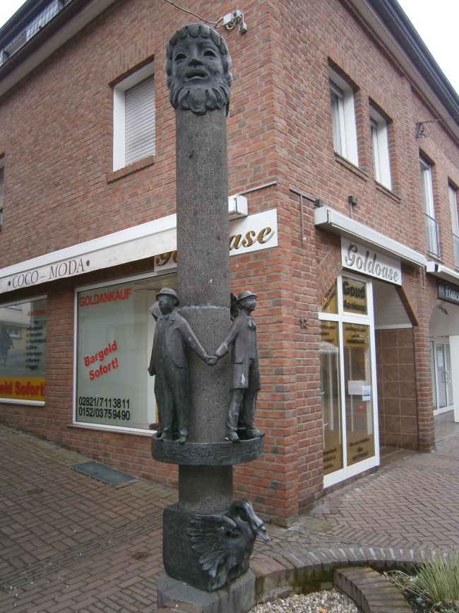 Der Janus-Brunnen von Kleve