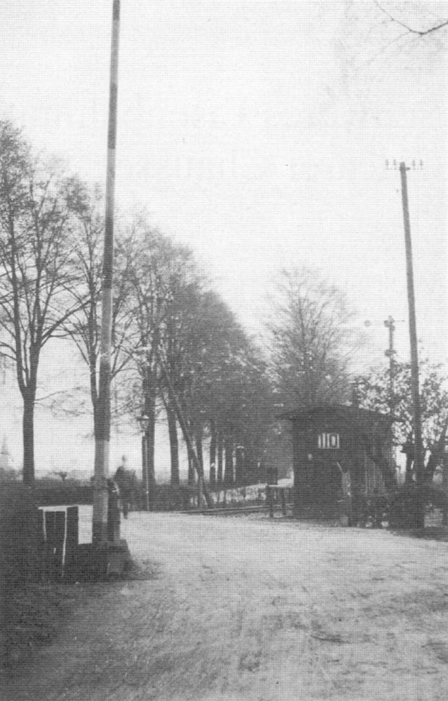 Kanntest Du noch den Bahnübergang auf der Kalkarer Straße?