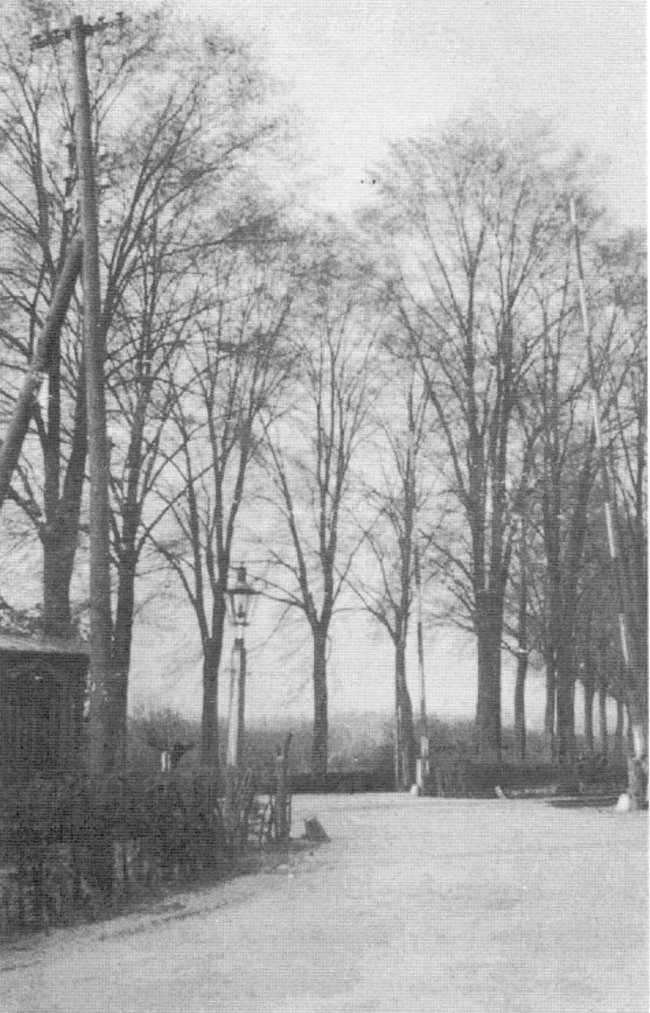 Kanntest Du noch den Bahnübergang auf der Kalkarer Straße?