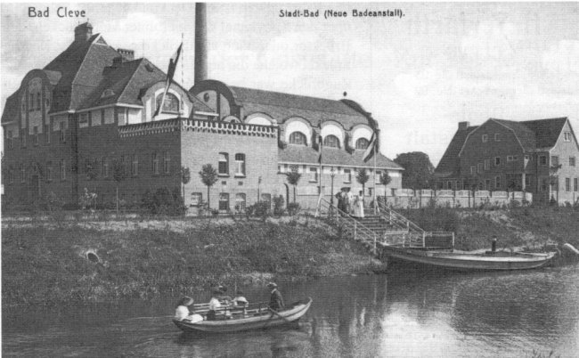 Beatrix und das traumhafte Stadt-Bad