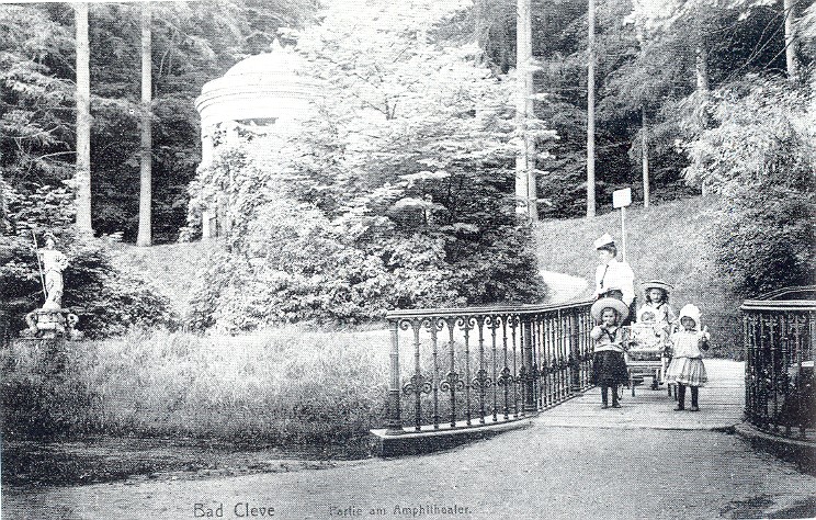 Die alte Holzbrücke im Amphitheater