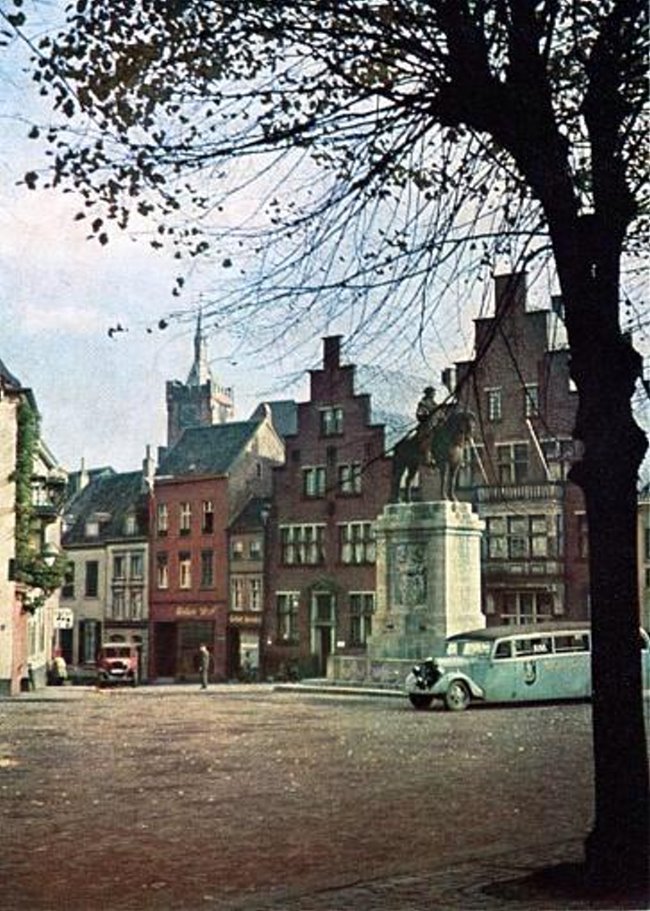 Die Limousine auf dem Kleinen Markt in Kleve