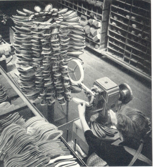 Kanntest Du Rahmen genähte Artikel aus Kleve?