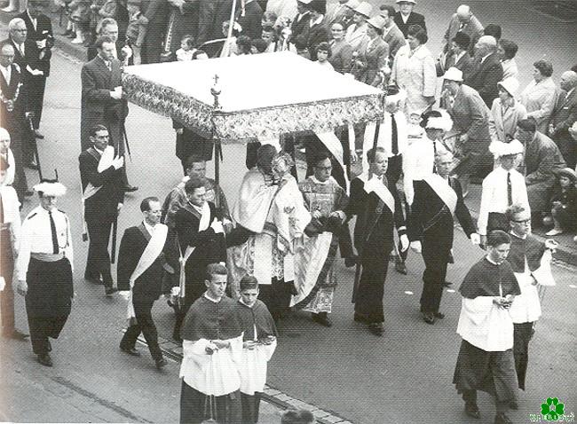 Die große Klever Fronleichnamsprozession