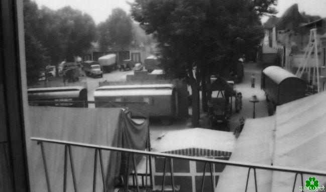 Wäre das was? Aufbau der Kirmes auf dem Großen Markt