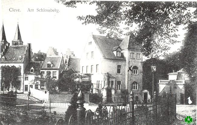 Die Gitter-Zäune vom Schlossberg