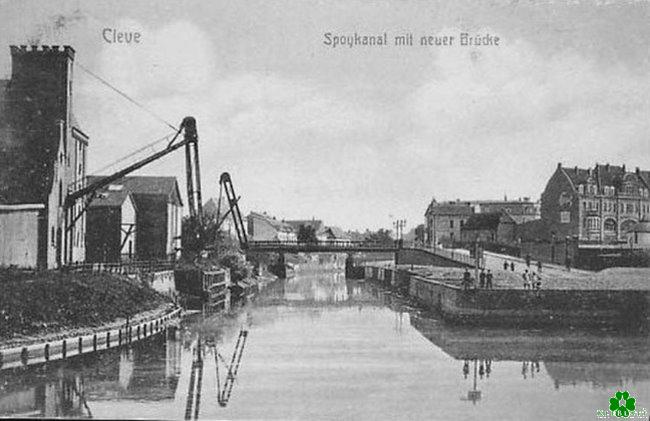 Wusstest Du etwas über den Getreide-Sauger vom Klever Hafen?