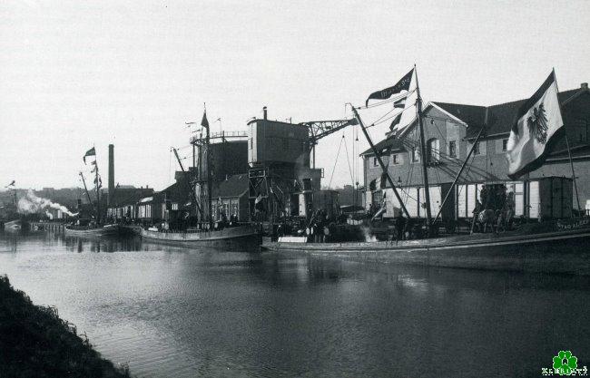 Tolle Erinnerung: Der geflaggte Klever Hafen