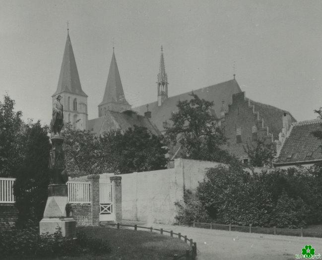 Lohengrin am Prinzenhof