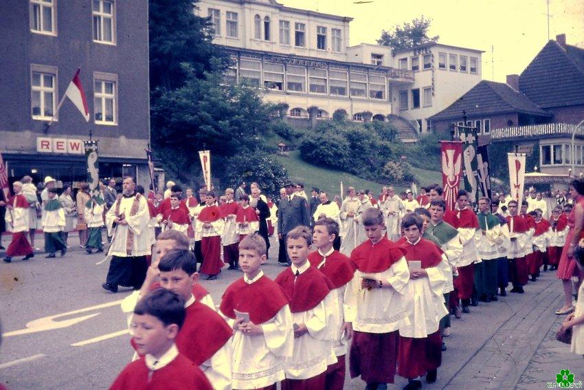 Der Klever Fronleichnams-Zug in den Sechzigern