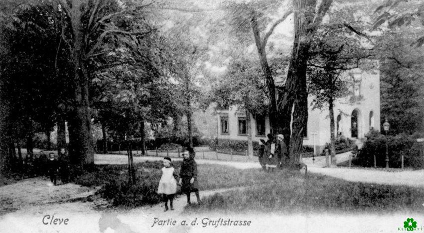 Kinder an der Gruftstraße in Kleve