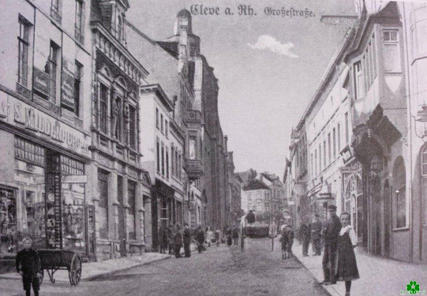 Ein Blick durch die Große Straße in Cleve
