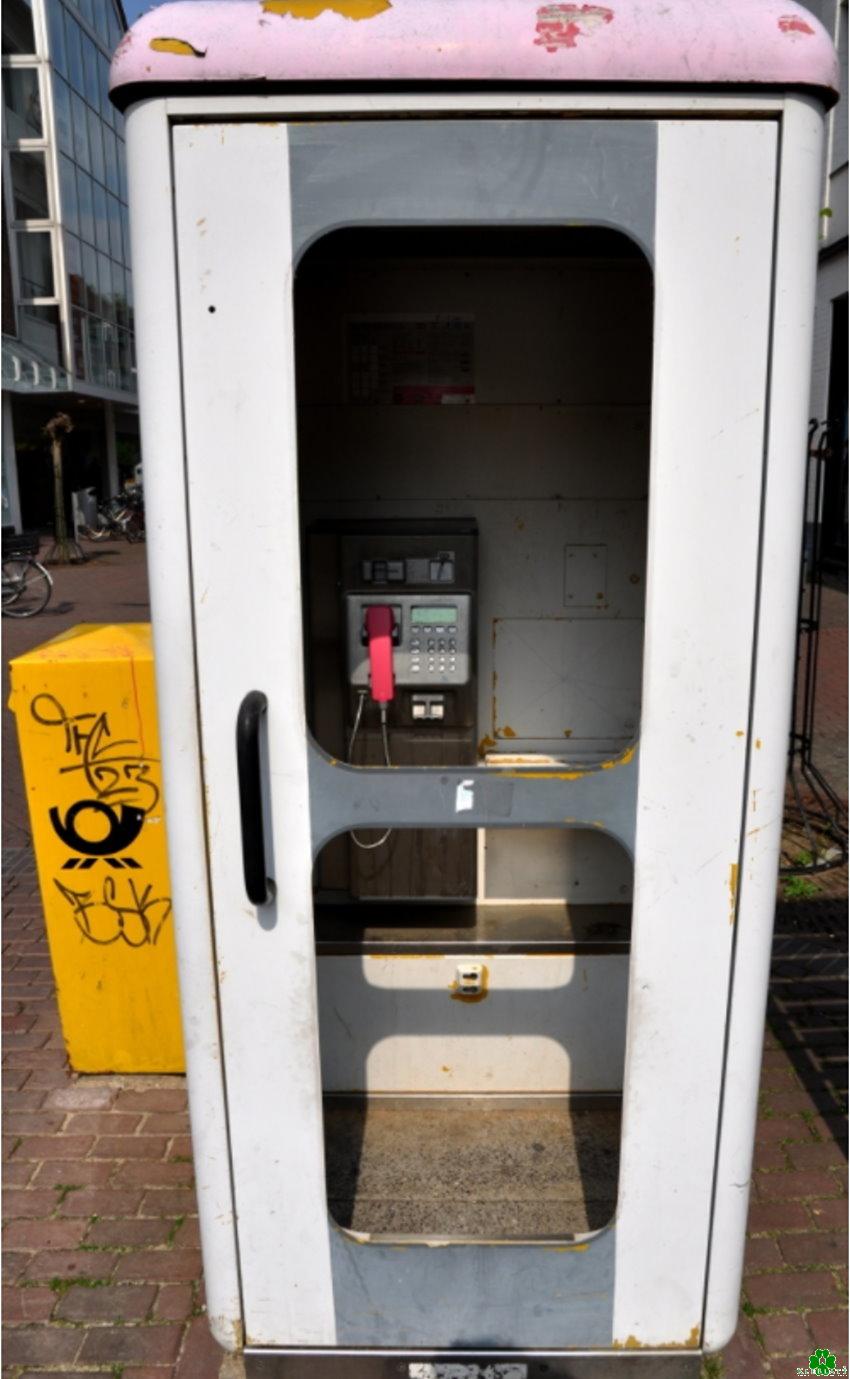 Erinnerungswürdig Die Telefonzelle vor McDonald's