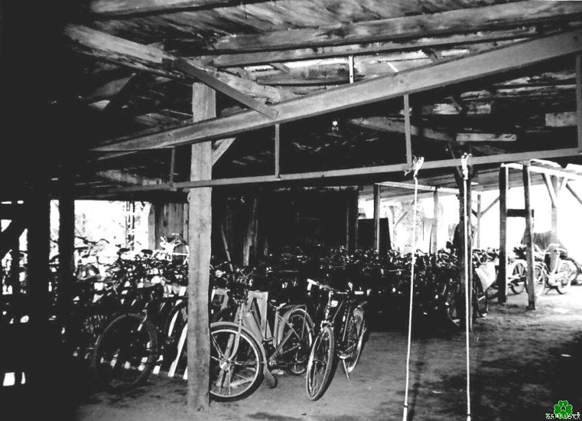 Hast Du hier auch Dein Fahrrad untergestellt?