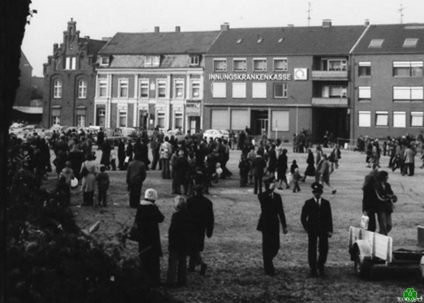 Kanntest Du den Minoritenplatz in den Siebzigern? KLEBlatt Blog