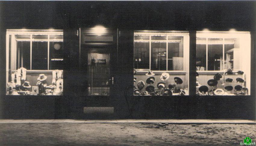 Schicke Hüte aus Kleve der 50er Jahre