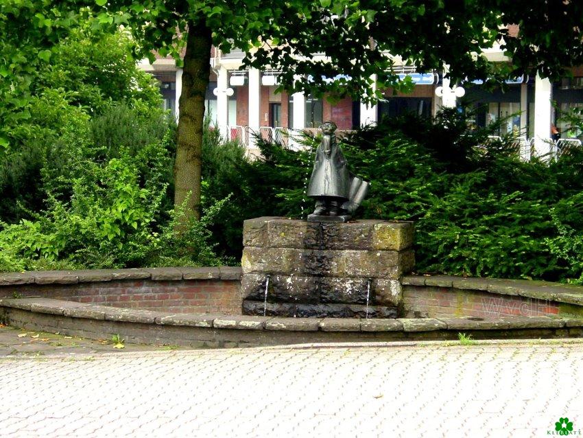 Das Spuckmänneken im Grünen